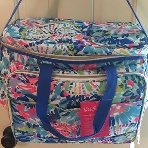 Lilly Pulitzer cooler with 4 wine glasses & plates